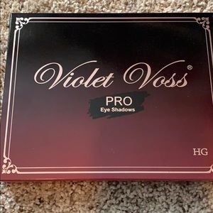 Violet Voss Holy Grail Eyeshadow Palette